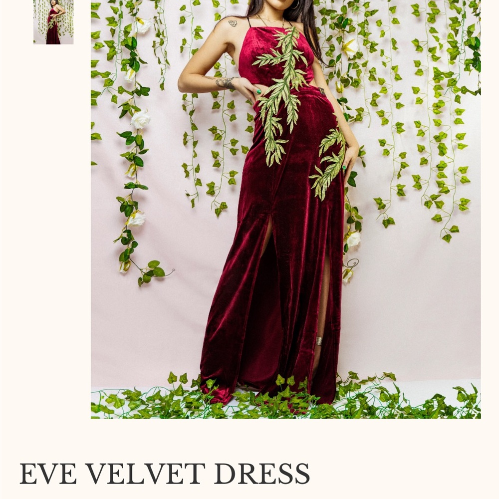 EVE DRESS Fits S/M
